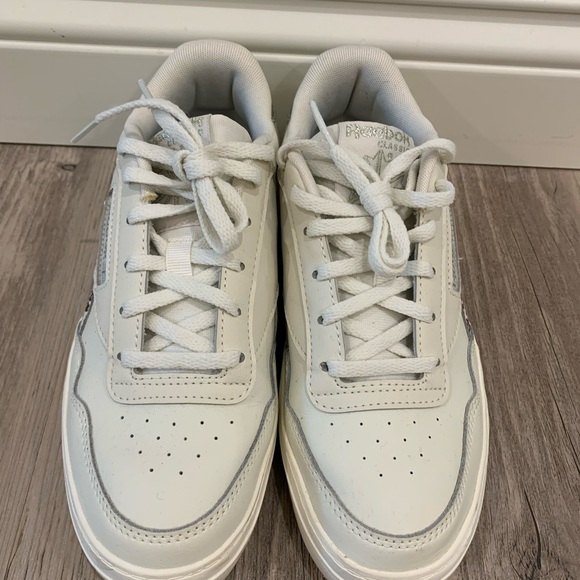 Women’s Reebok Sneakers - Picture 3 of 7